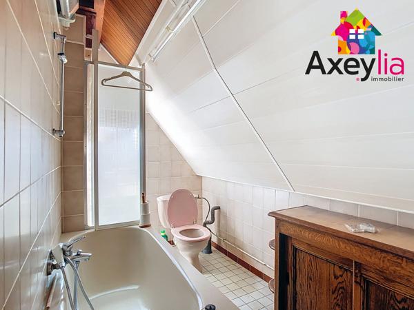 Perrigny-sur-Loire (71160) Maison familiale de caractère