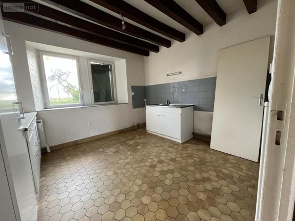Maison à vendre à Duneau dans la Sarthe (72160), ref : 72033-405