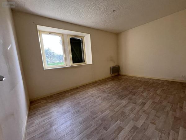 Maison à vendre à Duneau dans la Sarthe (72160), ref : 72033-405