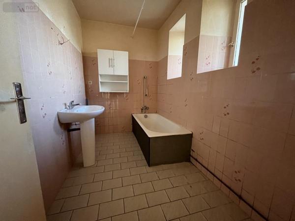 Maison à vendre à Duneau dans la Sarthe (72160), ref : 72033-405