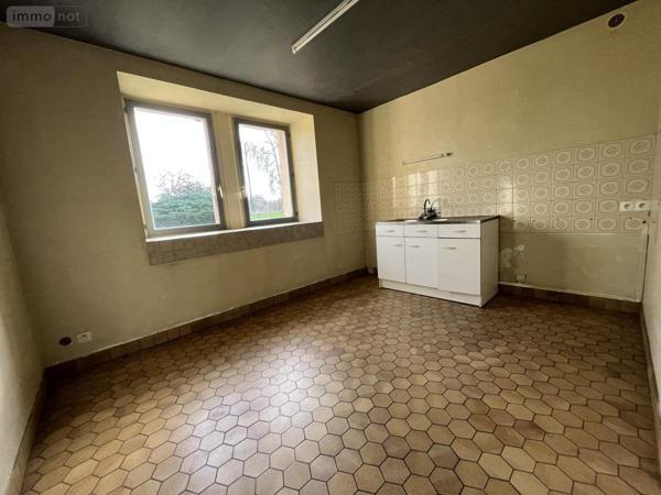 Maison à vendre à Duneau dans la Sarthe (72160), ref : 72033-405