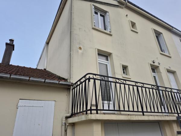 Maison
         3 pièces
        - 60 m² 137 000 € *