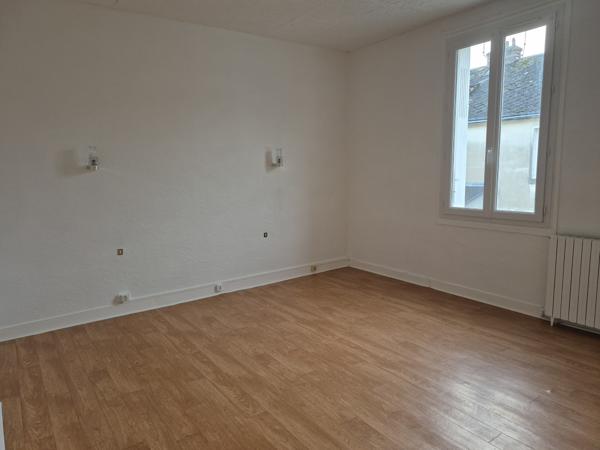 Maison
         3 pièces
        - 60 m² 137 000 € *