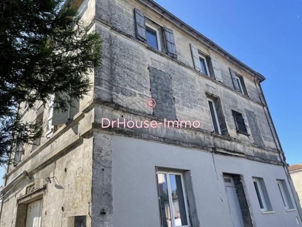 Immeuble à vendre 8 pièces de 270 m²