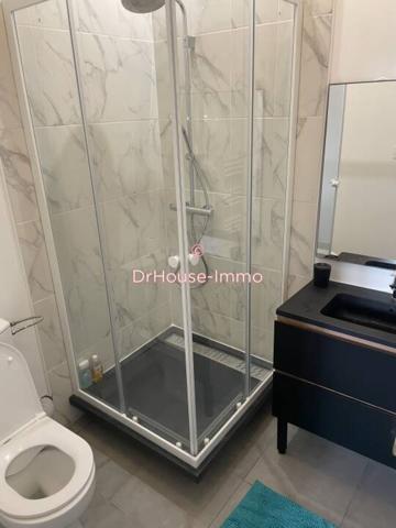 Immeuble à vendre 8 pièces de 270 m²