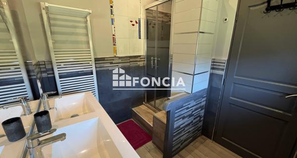À vendre Maison 10 pièces 300 m² - Pampelonne 81190