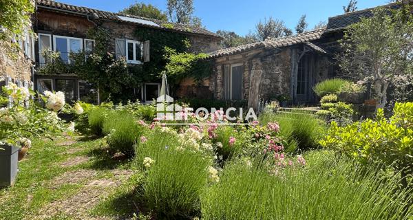 À vendre Maison 10 pièces 300 m² - Pampelonne 81190