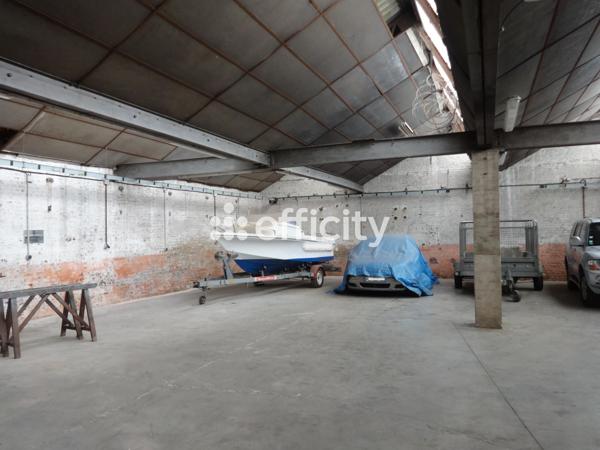 Local Commercial - 750 m² Exclusivité efficity