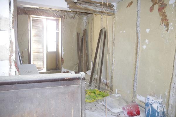 Maison à vendre 8 pièces AIGNAN (32) 300 m² habitables +105 m² espace commercial ou autre.