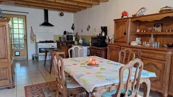 Maison à vendre à Romenay en Saône-et-Loire (71470), ref : 01018-424