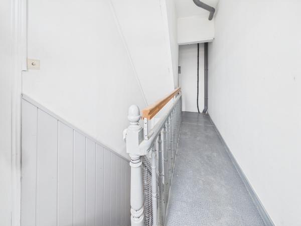 Immeuble
        
        - 127 m² 207 500 € *