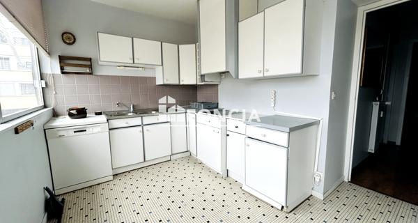 À vendre Appartement 4 pièces 84 m² - Dreux 28100