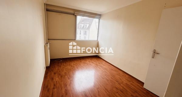 À vendre Appartement 4 pièces 84 m² - Dreux 28100