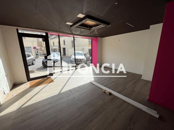 Location Local commercial 2 pièces 38 m² - 1/3 RUE DE L'ARCADE Mennecy 91540