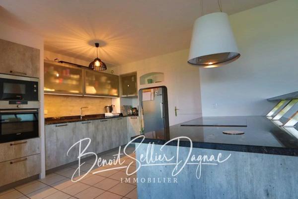 Appartement 5 pièces Annecy : espace, confort et sérénité avec jardin privé