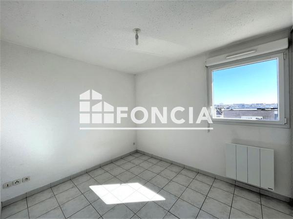Location Appartement 2 pièces 49.56 m² - 138 RUE HENRI VENIARD St Georges Des Groseillers 61100