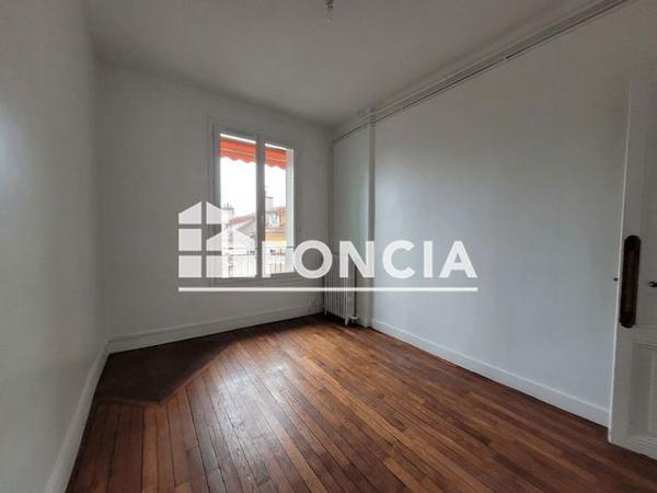 Location Appartement 3 pièces 76.8 m² - 160 GRANDE RUE C.DE GAULLE Nogent Sur Marne 94130