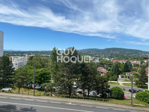 CALUIRE-ET-CUIRE - Grand T4 location nue - avec balcon, loggia et cave