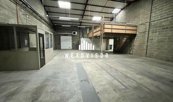 A VENDRE : LOCAL D'ACTIVITE / STOCKAGE D'ENVIRON 210 M² - Z.I. SUD LE MANS