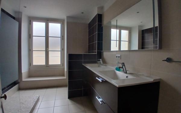 Maison à vendre    5 pièces • 137 m2 Bourges