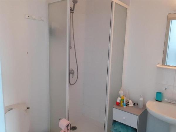 Appartement à louer 1 pièce 27.81m²