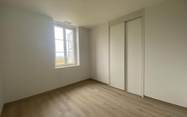 Appartement à louer    4 pièces •  Saint-Vincent