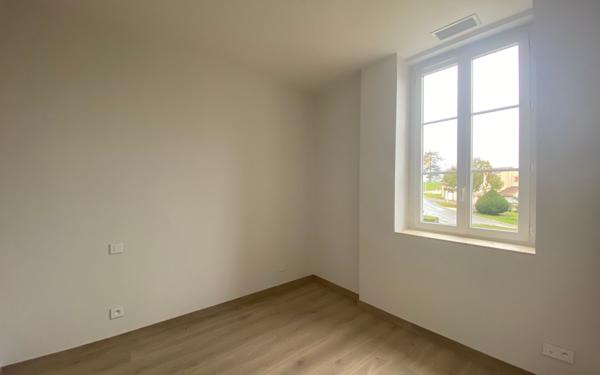 Appartement à louer    4 pièces •  Saint-Vincent