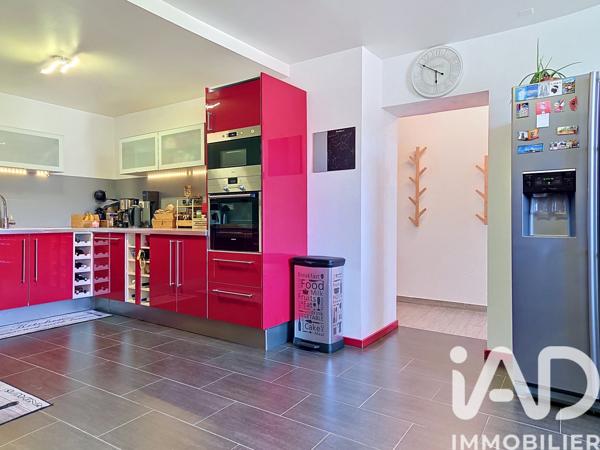 Maison à vendre 5 pièces 162,72 m² Bois-d'Amont