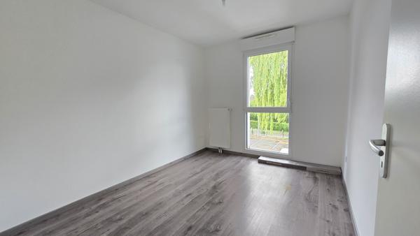 Appartement
         4 pièces
        - 61 m² 189 000 € *