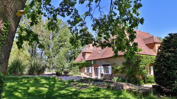 A vendre, proche de Verneuil-sur-Avre, moulin du 18ème siècle et son parc de 5 hectares