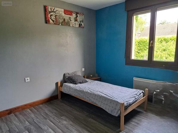 Maison à vendre à Bouchamps-lès-Craon en Mayenne (53800), ref : 076/2712-HUE