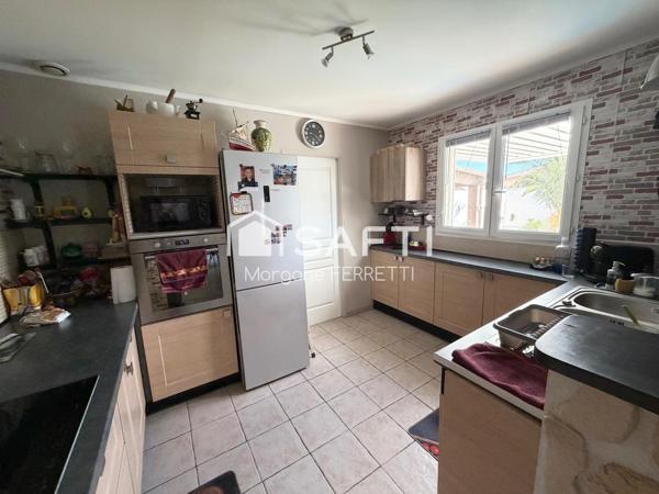 MAISON R+1 85 M² AVEC PISCINE ET GARAGE SUR TERRAIN DE 322 M²