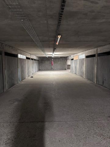 Parking / box Poissy