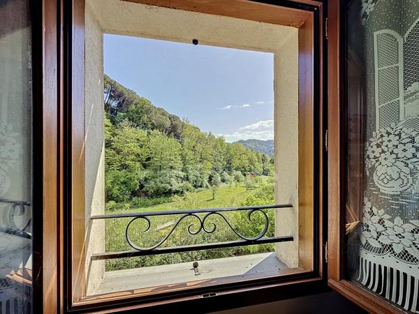 Maison à vendre 6 pièces -Saint Jean du Gard, terrain environ 2870 m2, belle vue .