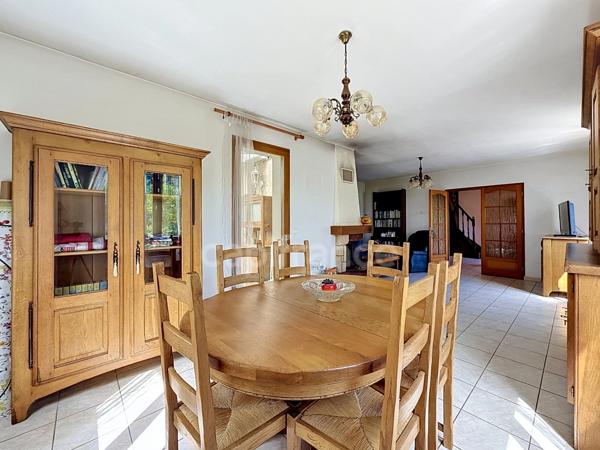 Maison à vendre 6 pièces -Saint Jean du Gard, terrain environ 2870 m2, belle vue .