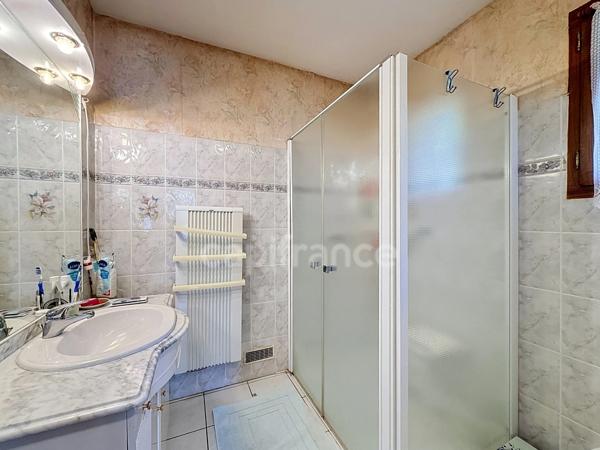Maison à vendre 6 pièces -Saint Jean du Gard, terrain environ 2870 m2, belle vue .