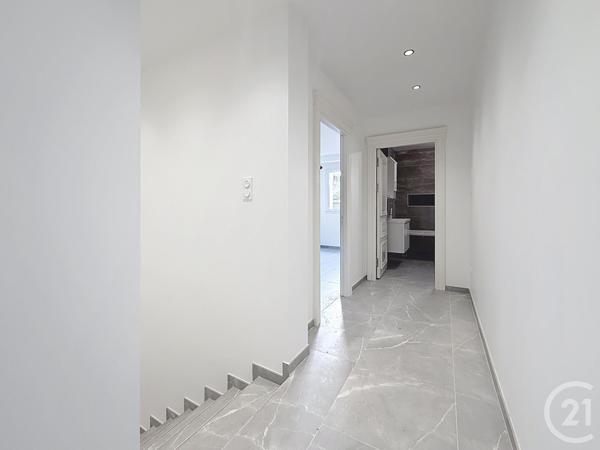 Maison à vendre  5 pièces - 128,10 m2 CORMONTREUIL - 51