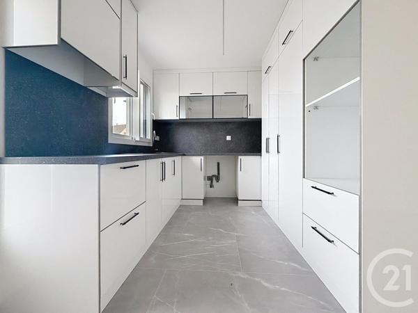 Maison à vendre  5 pièces - 128,10 m2 CORMONTREUIL - 51