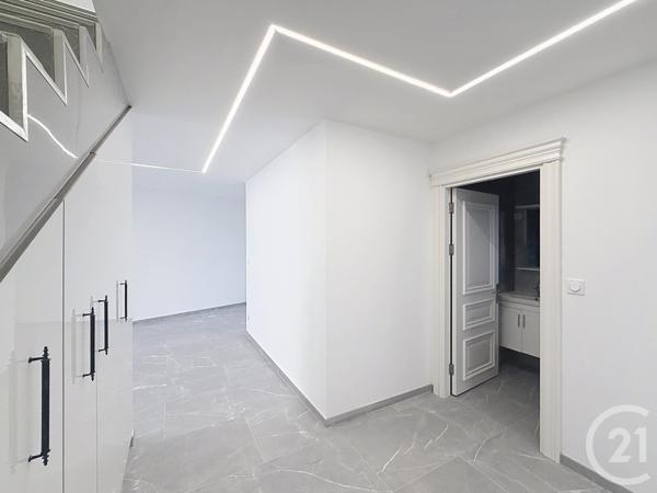 Maison à vendre  5 pièces - 128,10 m2 CORMONTREUIL - 51