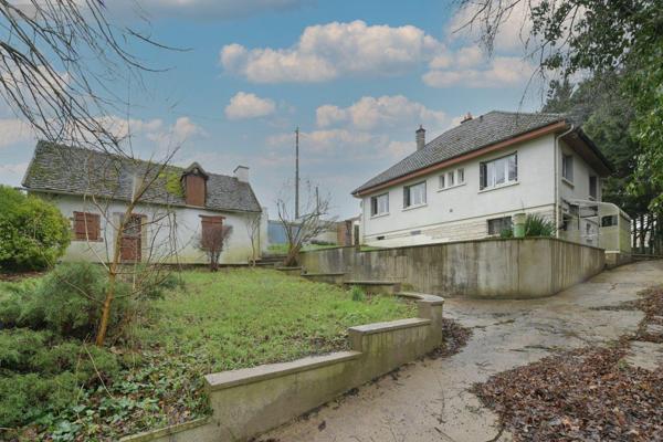 Maison individuelle à vendre à Vouvray-sur-Huisne dans la Sarthe (72160), ref : 13808/679   
campagne