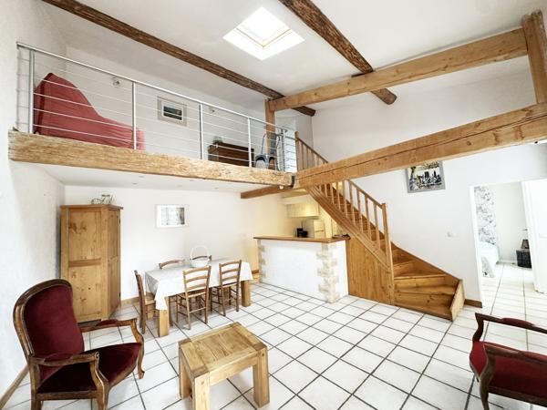 Nîmes (30000) appartement centre-ville avec extérieur