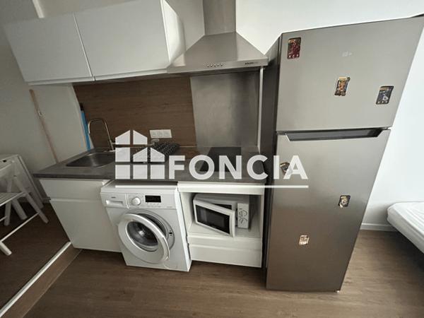 Location Studio meublé 19.41 m² - 36 RUE D'AUBETTE Manosque 04100