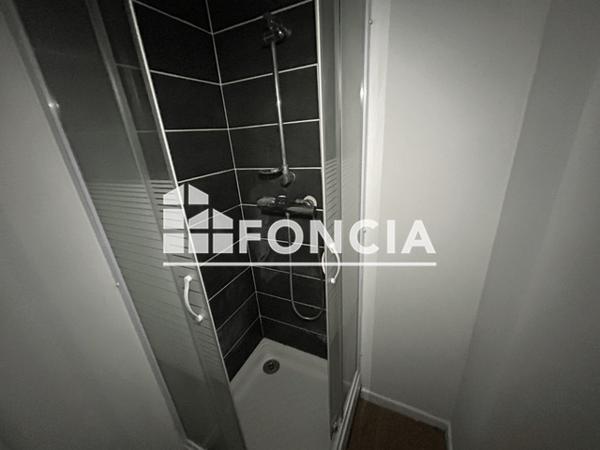 Location Studio meublé 19.41 m² - 36 RUE D'AUBETTE Manosque 04100