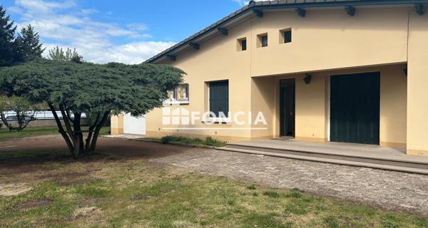 Location Maison 3 pièces 74.02 m² - Pouilly-sous-charlieu 42720