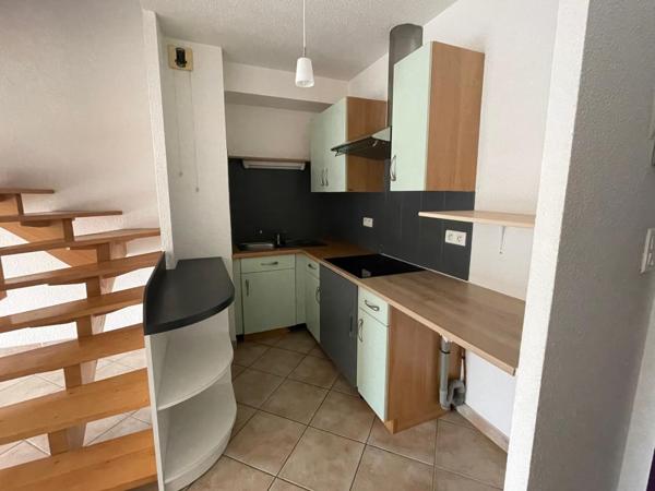 LOCATION T3 DUPLEX OLEMPS SANS FRAIS D AGENCE