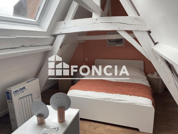 Location Studio meublé 31.39 m² - 33 RUE DE ROUBAIX Lille 59000