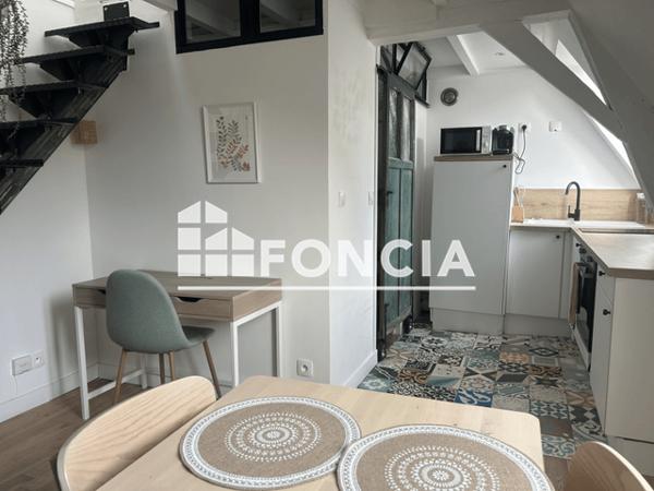 Location Studio meublé 31.39 m² - 33 RUE DE ROUBAIX Lille 59000
