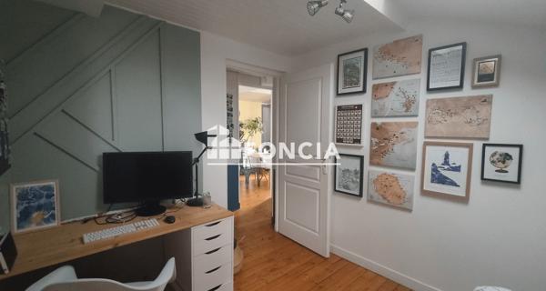 Location Appartement 3 pièces 47.24 m² - Clermont-ferrand 63100