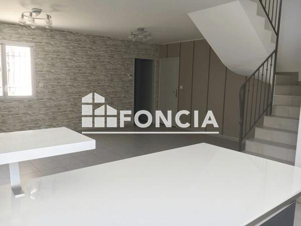 Location Maison 5 pièces 103 m² - 718 ROUTE DE TREVOUX Reyrieux 01600