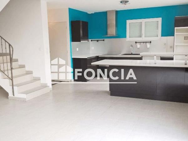 Location Maison 5 pièces 103 m² - 718 ROUTE DE TREVOUX Reyrieux 01600